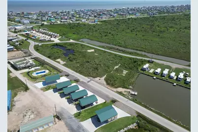 1061 N Stingaree Drive, Crystal Beach, TX 77650 - Photo 10