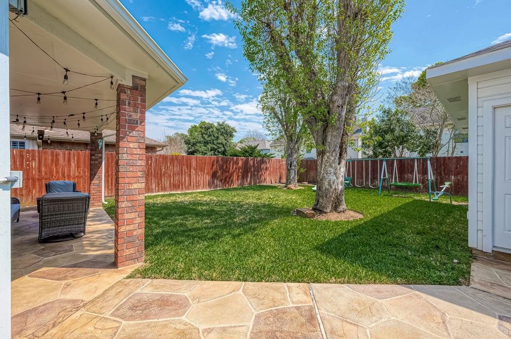 3322 Farmer Rd, Richmond TX  77406-6838 exterior