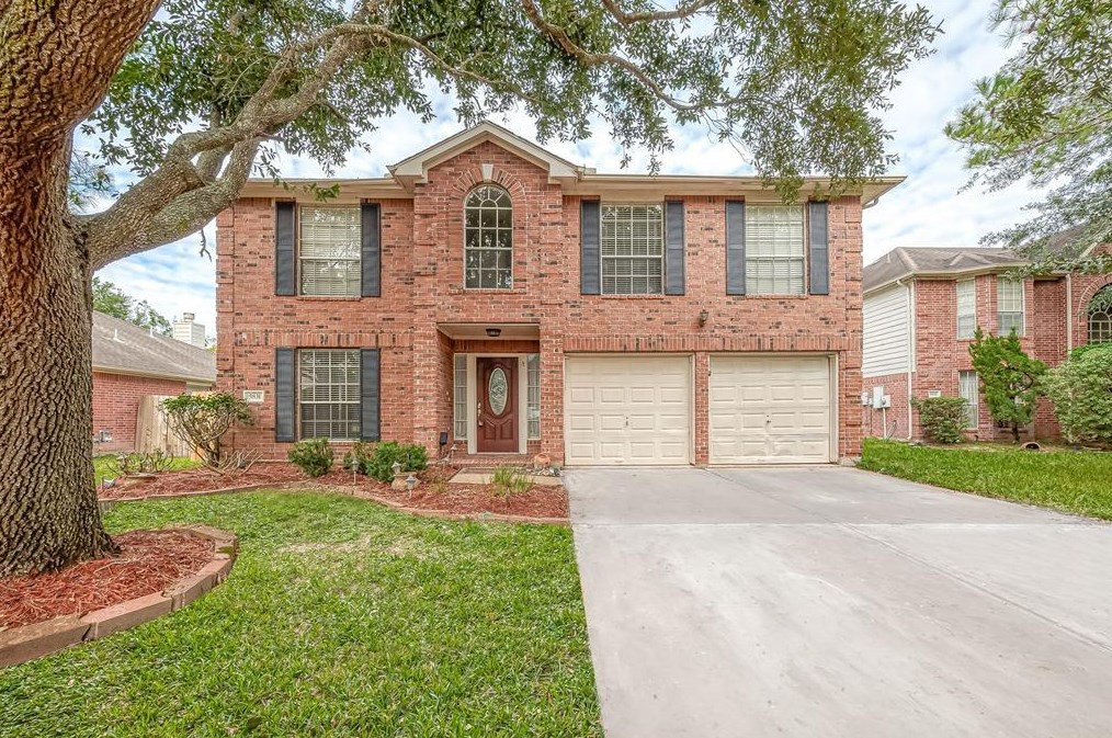 5831 Willow Park Dr, Richmond, TX 77469