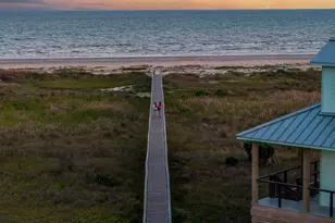 4119 Courageous Ln, Galveston, TX 77554 - Photo 48