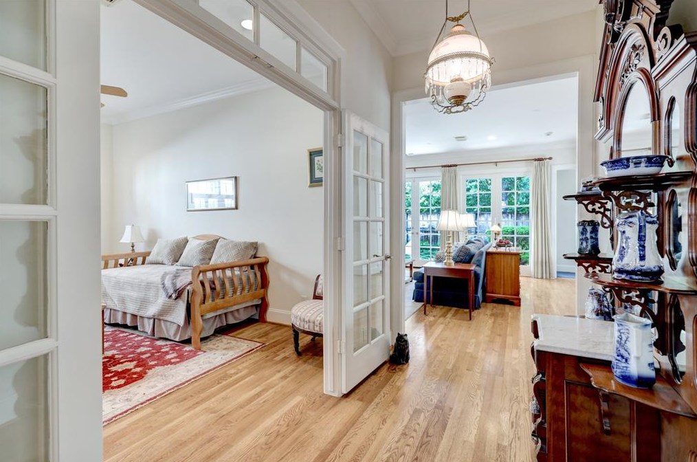 3115 Pittsburgh St, Houston TX 77005-3844 exterior