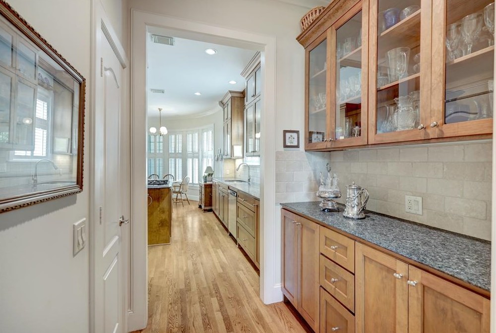 3115 Pittsburgh St, Houston TX 77005-3844 exterior