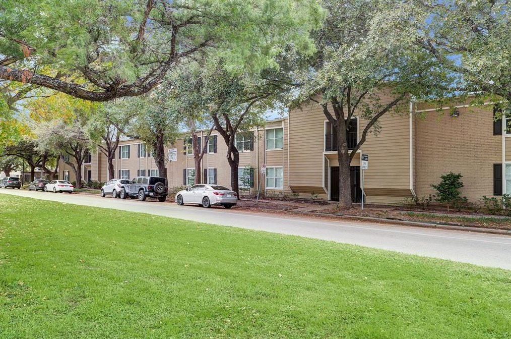 835 Heights Blvd #46, Houston, TX 77007