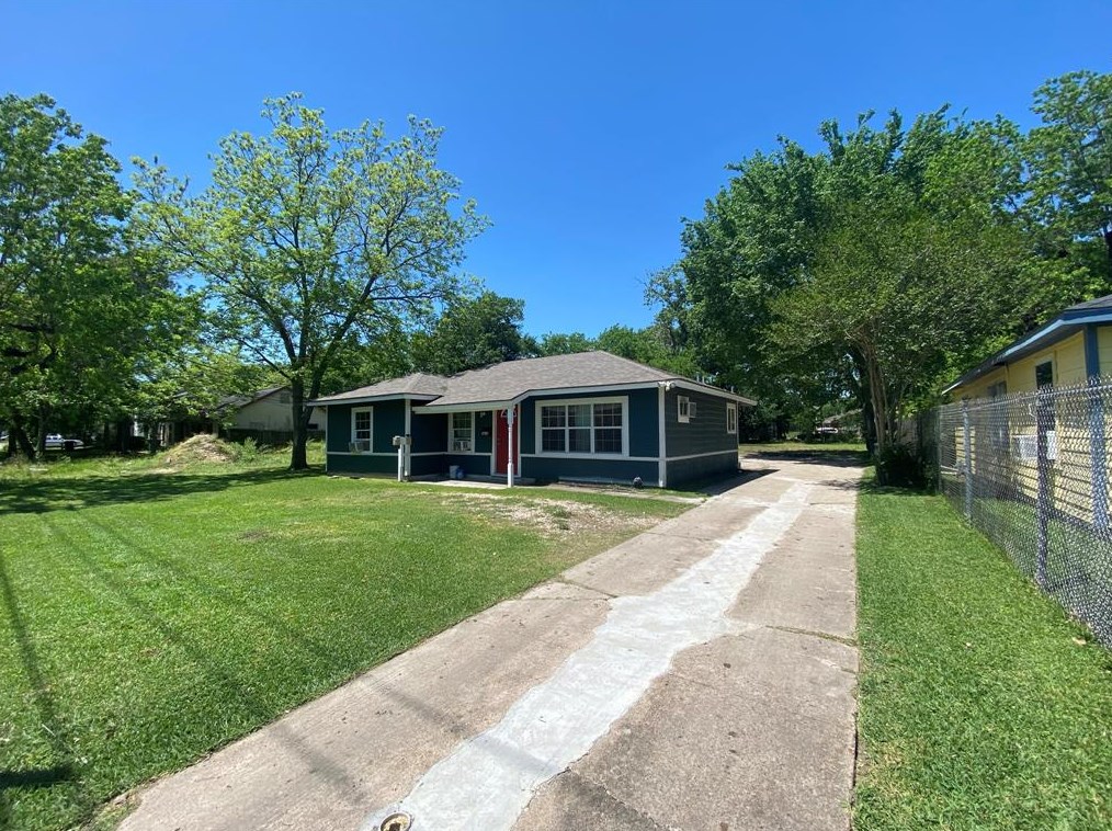 3618 Chaffin St, Houston TX  77087-2319 exterior