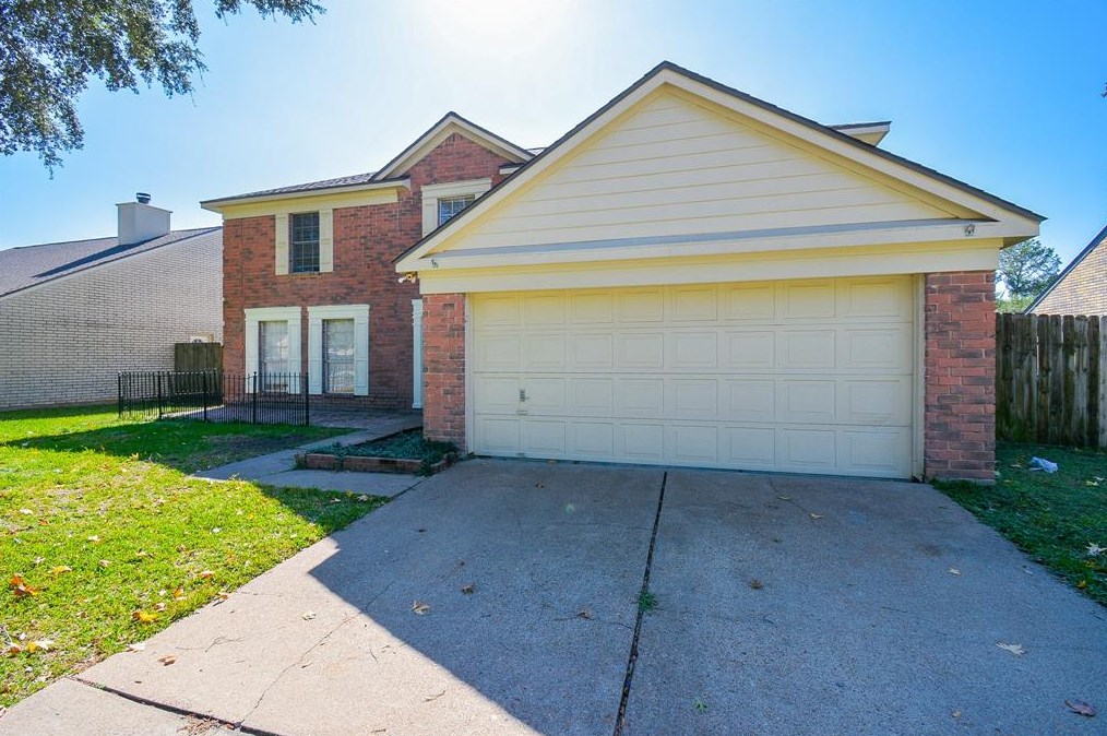 1482 Country Park Dr, Katy, TX 77450