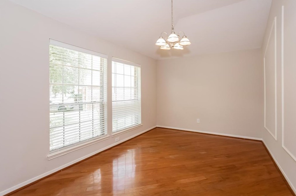 14903 Sawtooth Oak Dr, Houston TX  77082-2998 exterior