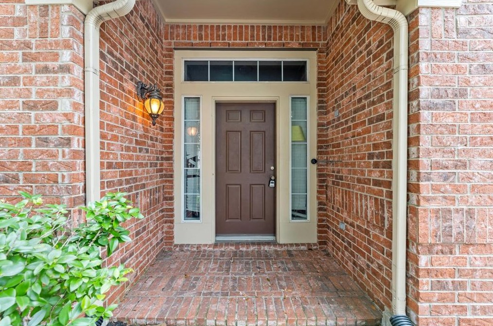 9422 Mustang Park Ct, Humble TX 77396-3891 exterior