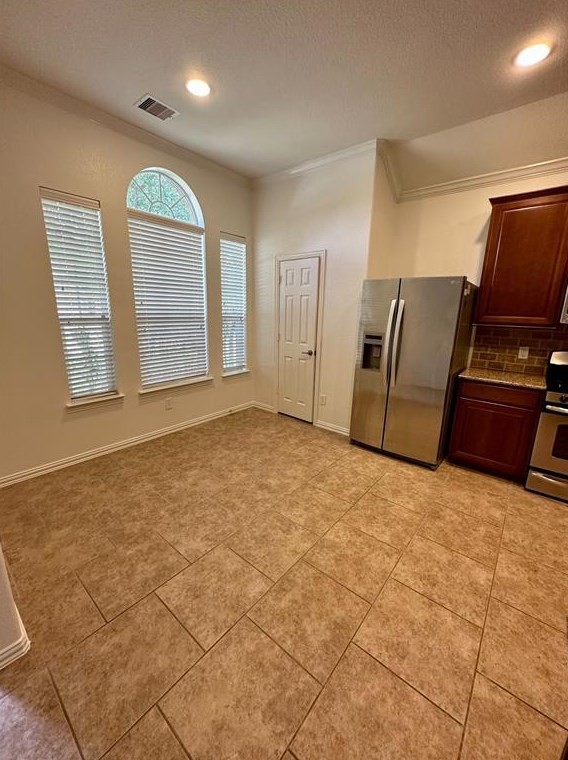 13818 Mckinney Creek Ln, Houston TX  77044-1063 exterior