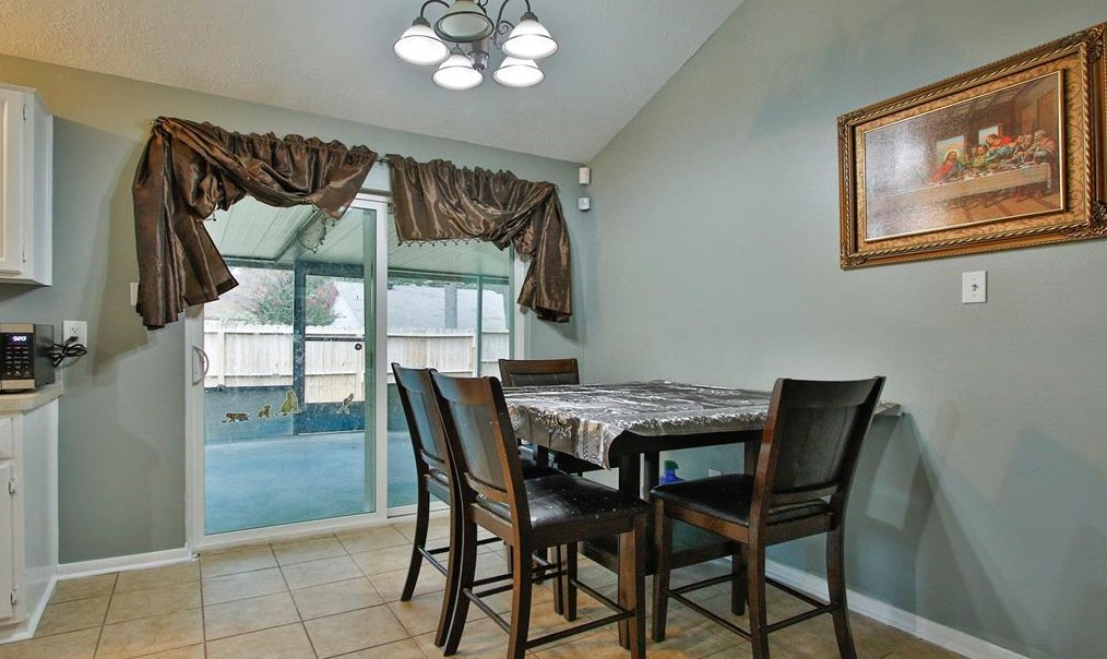 23319 Montague Dr, Spring TX 77373-6957 exterior