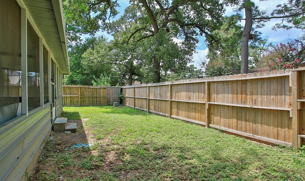 23319 Montague Dr, Spring TX 77373-6957 exterior