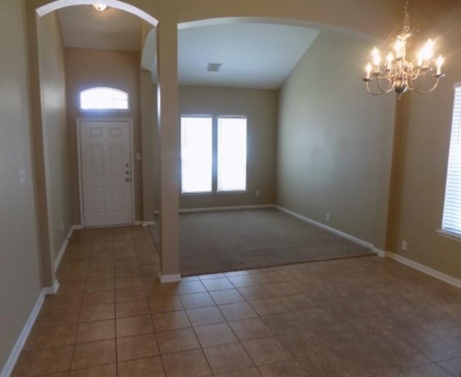 12919 Palm Leaf Ct, Houston, TX 77044-2656