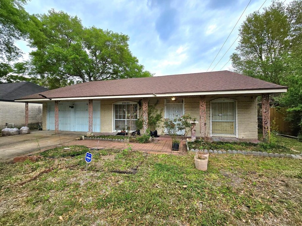 11022 Montverde Ln, Houston, TX 77099-4721