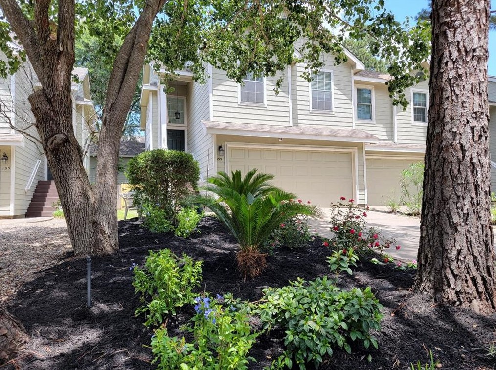 199 Walden Elms Cir, Spring TX  77382-4209 exterior