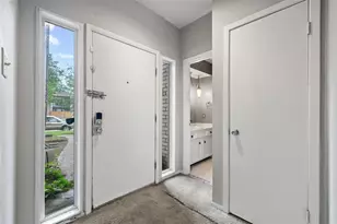 2143 Lake Village Dr, Kingwood, TX 77339 - Photo 2