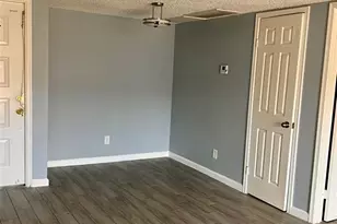 2830 S Bartell St, Houston, TX 77054 - Photo 6