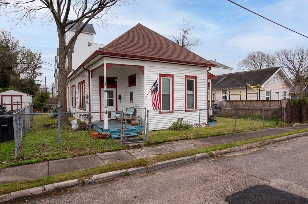 1518 Alamo St, Houston, TX 77007-2902