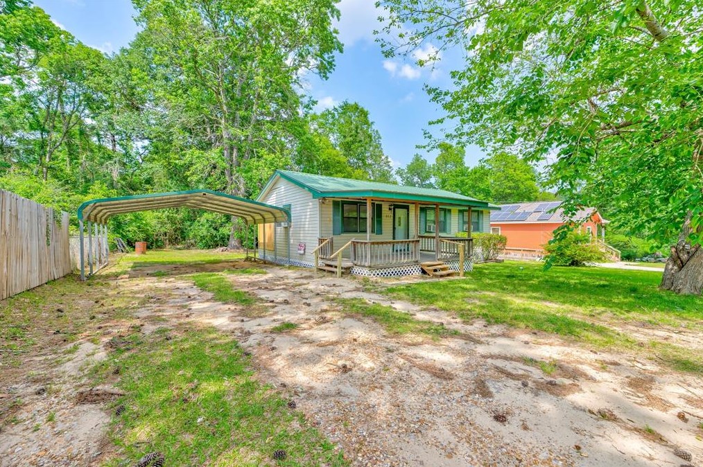 512 Stewart St, Beech Grove TX  75951-2737 exterior