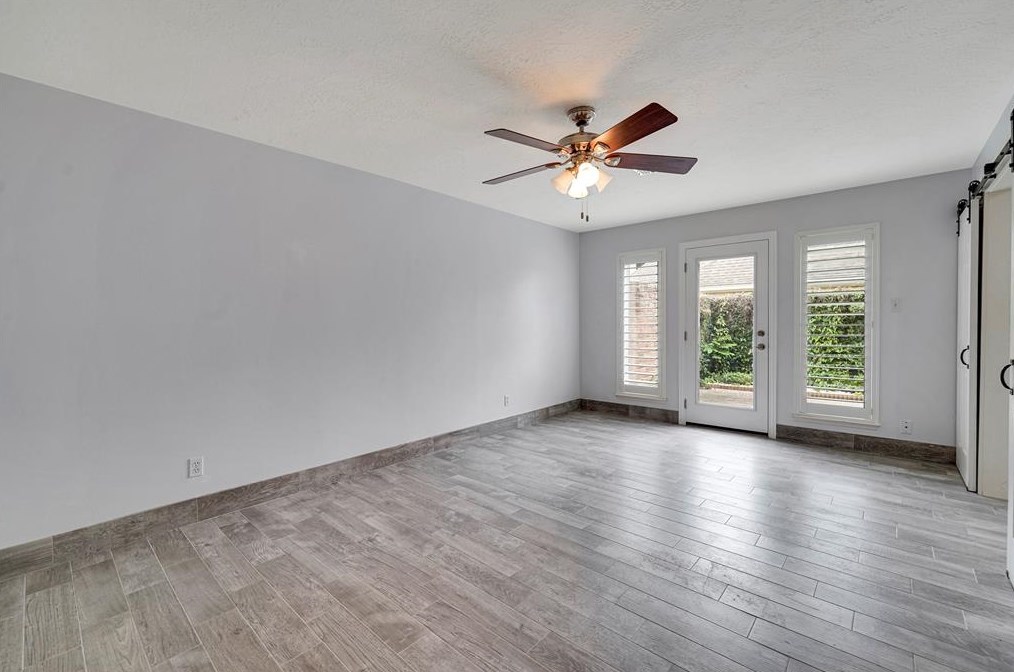 12242 Rocky Knl Dr, Houston TX  77077-5835 exterior