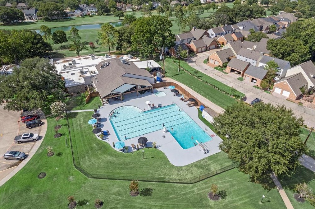 14926 Inverrary Dr, Houston TX  77095-2805 exterior