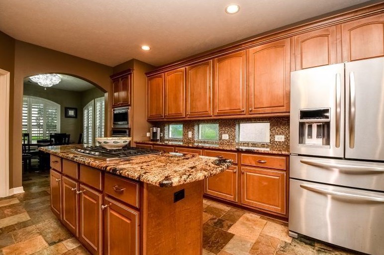15614 Stone Gables Ln, Houston TX  77044-5367 exterior