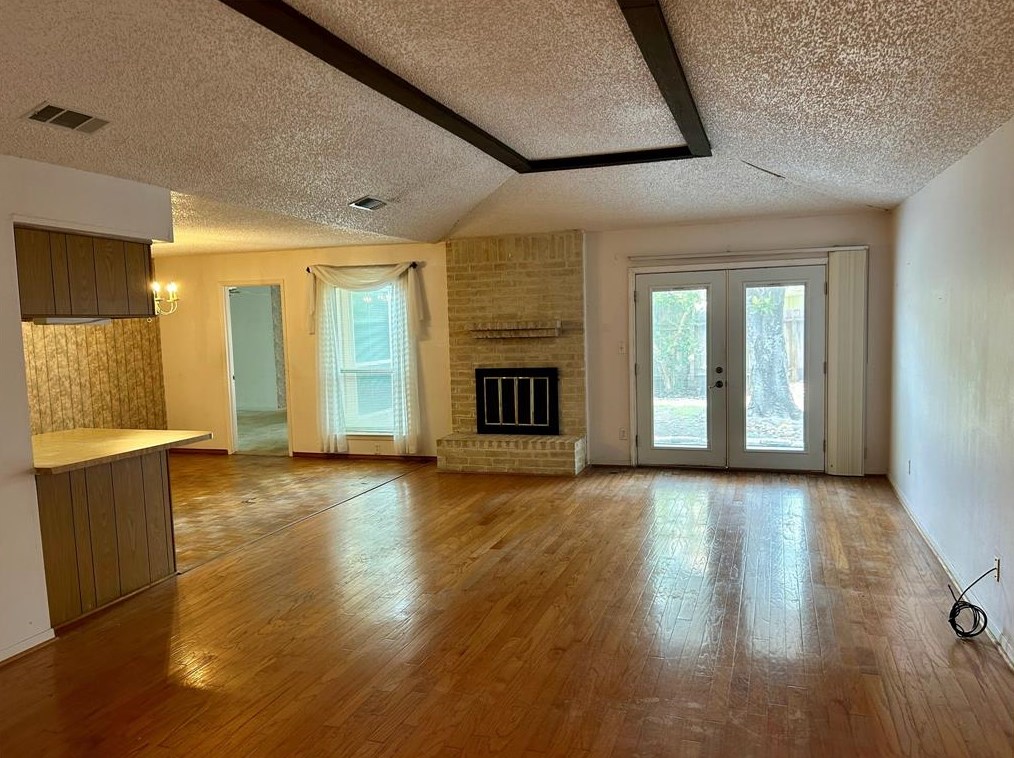 11103 Bellerive Dr, Houston, TX 77072-1405