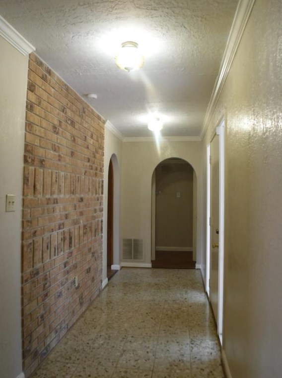 5122 Laurel Creek Way, Houston TX  77017-6103 exterior