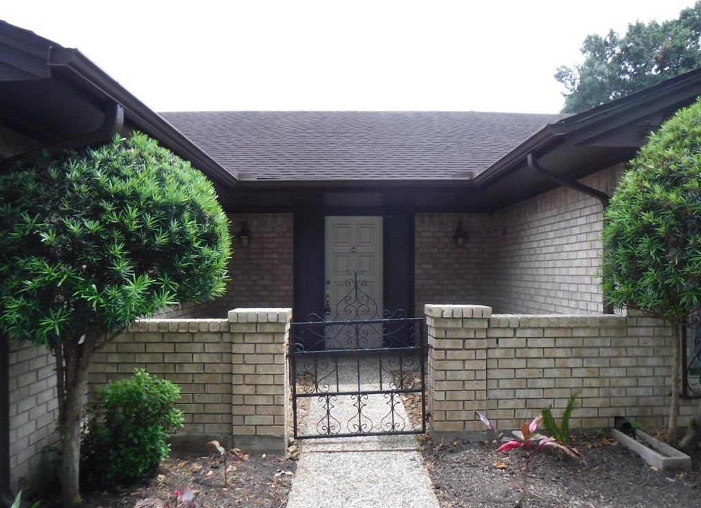 5122 Laurel Creek Way, Houston, TX 77017