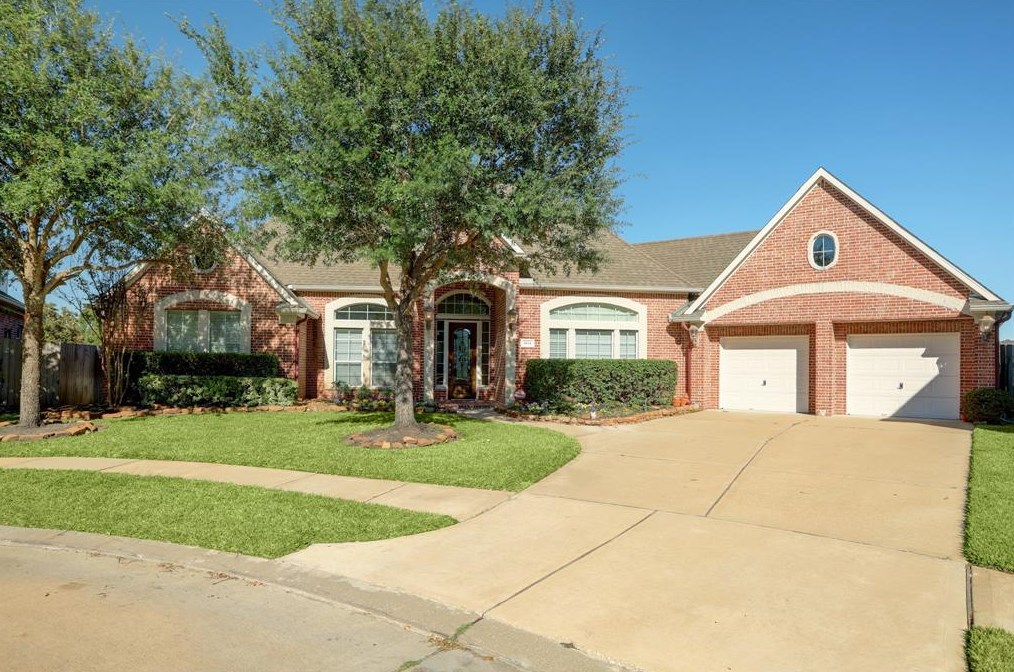 8614 Royal Cape Ct, Houston, TX 77095-5161