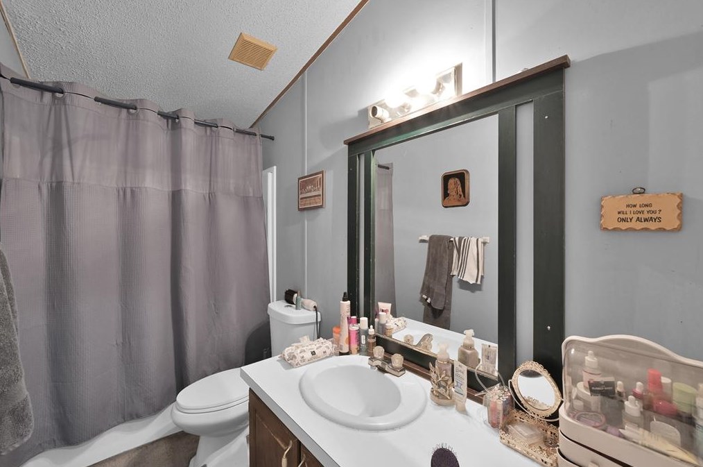 9614 Oakhill Dr, Conroe TX  77304-1903 exterior