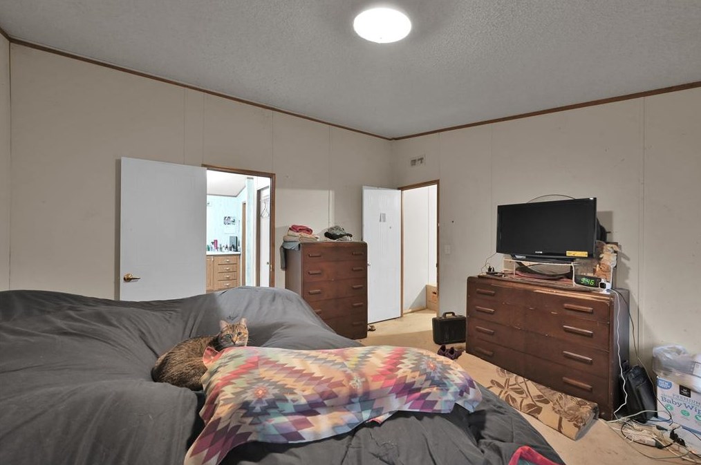 9614 Oakhill Dr, Conroe TX 77304-1903 exterior