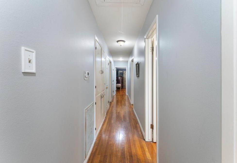 5458 Jackwood, Houston TX  77096-1108 exterior