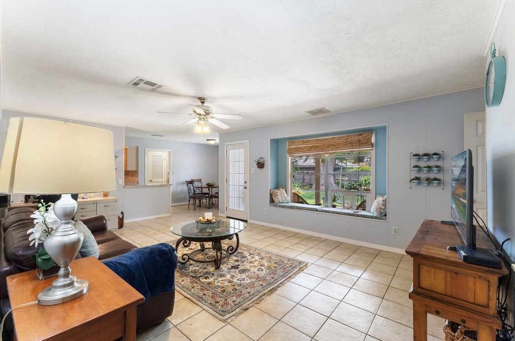 5458 Jackwood, Houston TX  77096-1108 exterior