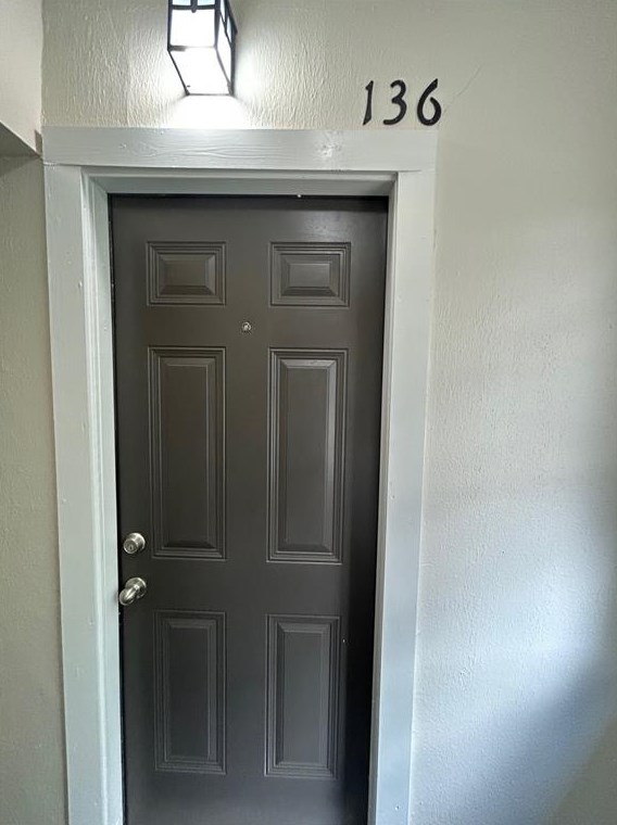3629 N Macgregor Way #136, Houston, TX 77004