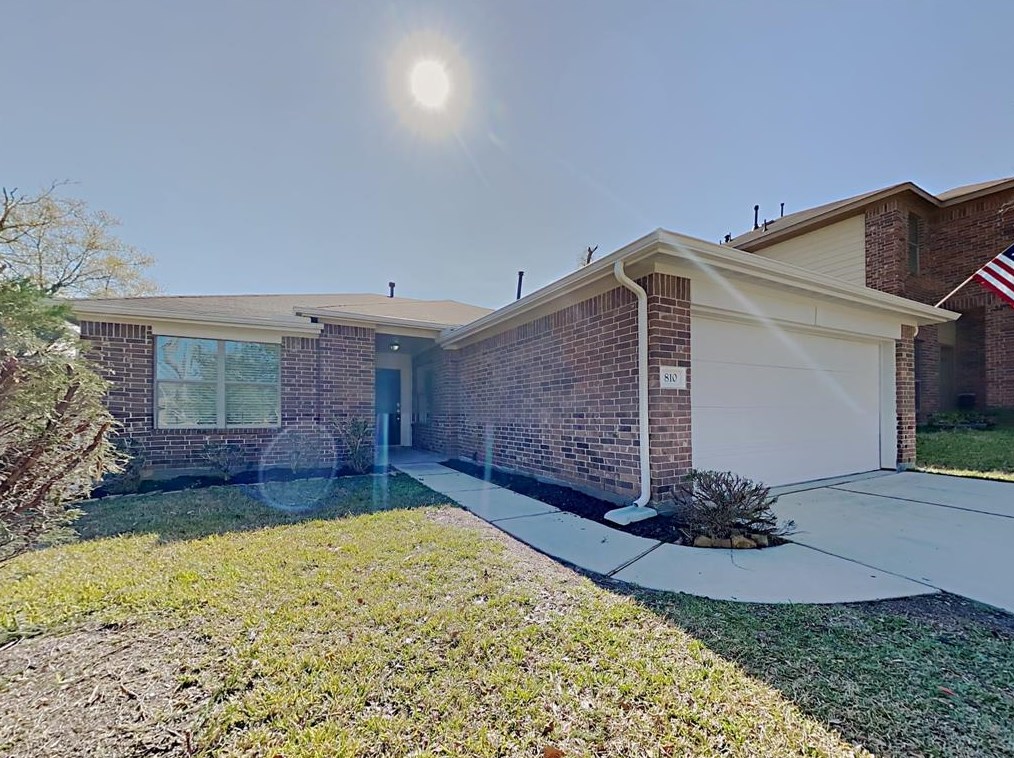 810 N Katydid Ct, Conroe, TX 77301