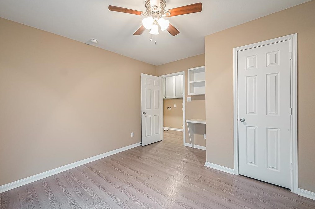 1412 Caplin St, Houston TX  77022-5707 exterior