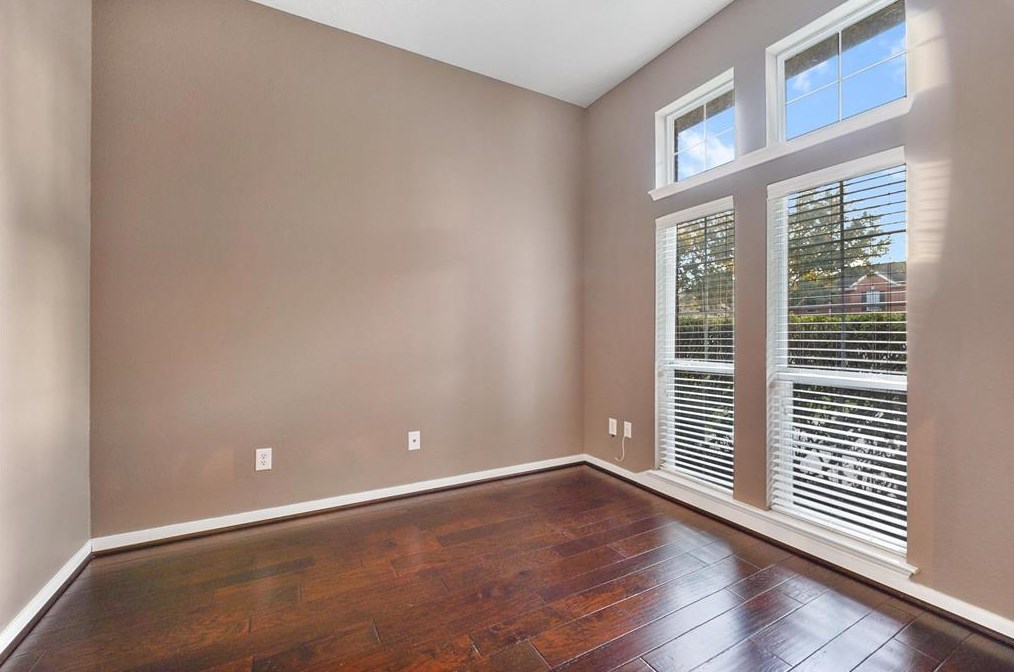 13607 Caney Springs Ln, Houston, TX 77044-7291