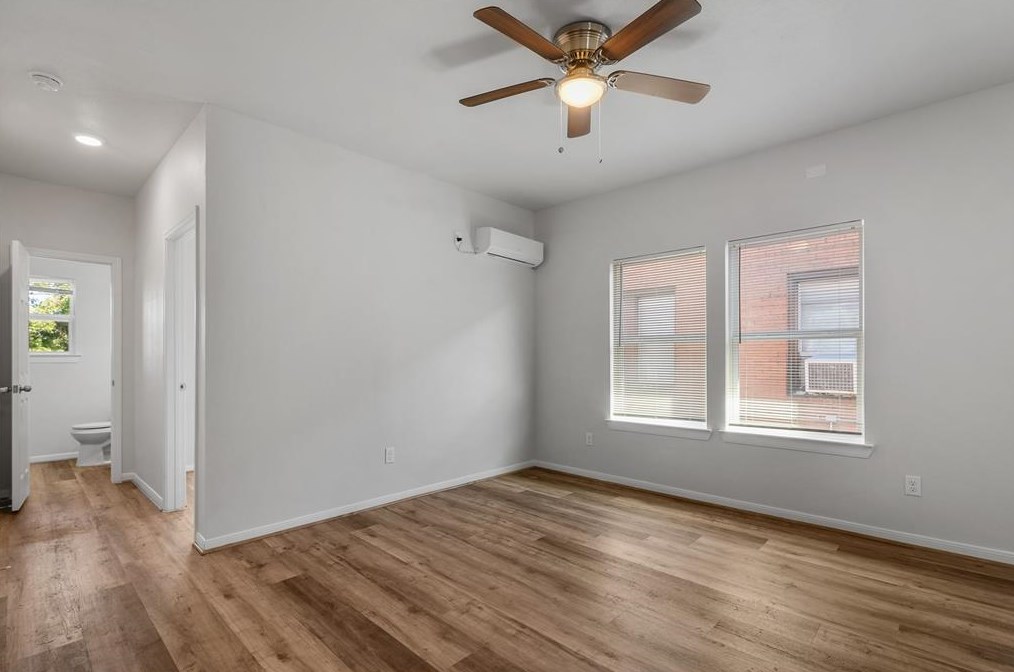 4311 Harrisburg Blvd #5, Houston, TX 77003