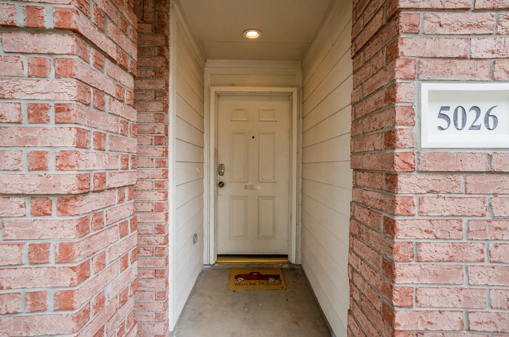 5026 Amorgas Isle Dr, Spring TX  77388-3247 exterior