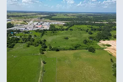210 5th Street, Hempstead, TX 77445 - Photo 34