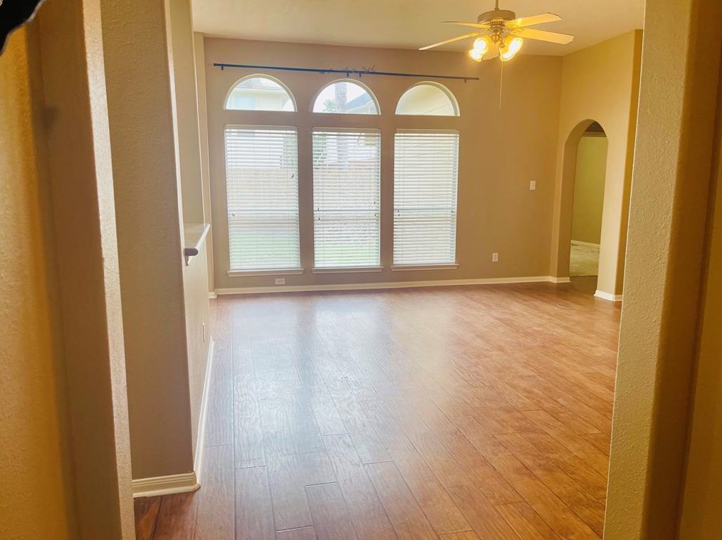4818 Chase Stone Dr, Bacliff TX  77518-2511 exterior