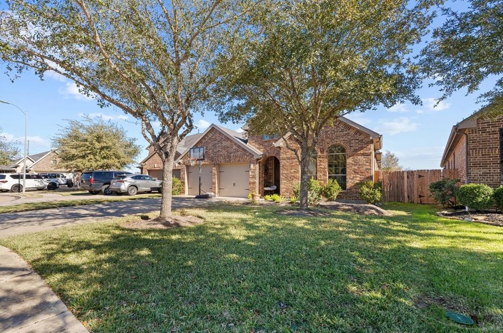 28111 Helmsman Knolls Dr, Katy, TX 77494