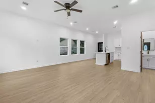 25711 Old Carriage Ln, Spring, TX 77373 - Photo 4