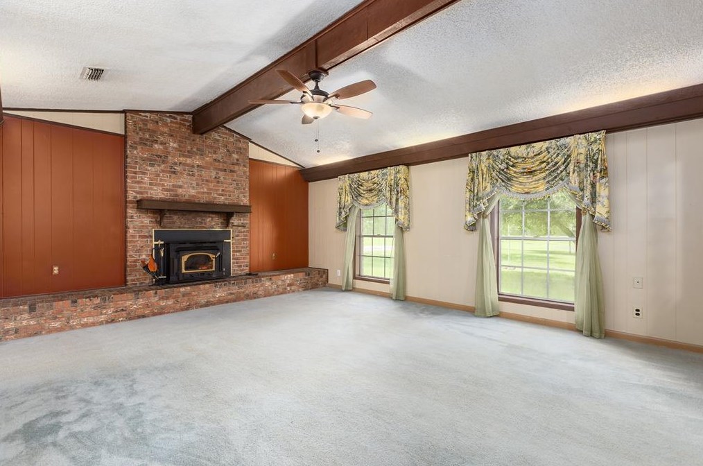 152 Stringer Rd, Diboll, TX 75941
