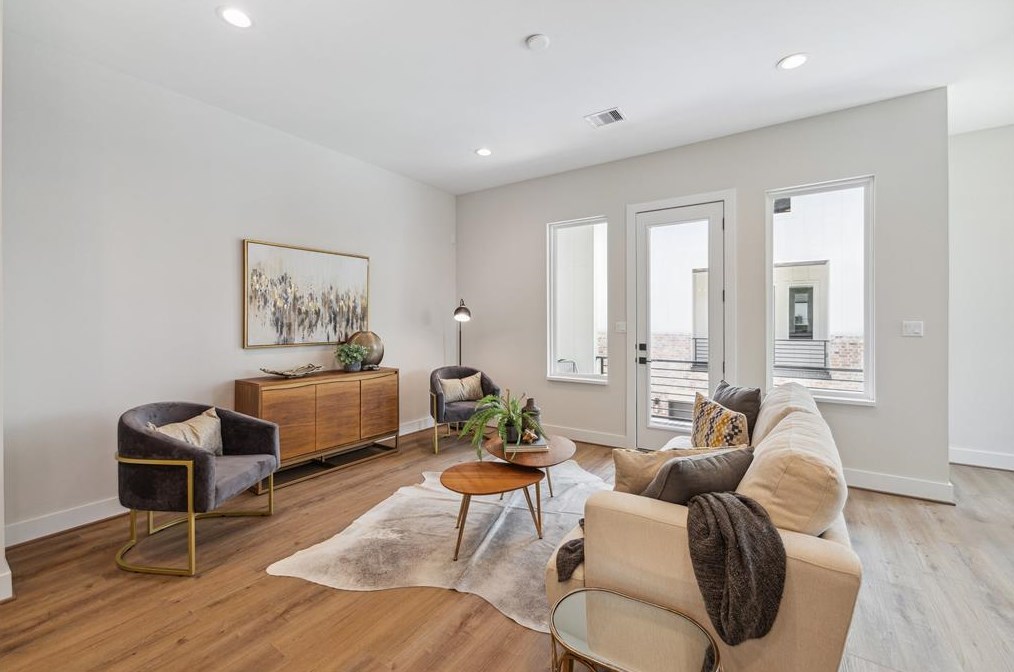 510 Janisch Rd, Houston TX 77018-2212 exterior