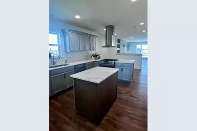 1809 E Bayshore Drive Drive, Palacios, TX 77465 - Photo 18