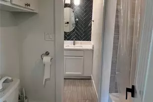 1809 E Bayshore Dr Dr, Palacios, TX 77465 - Photo 28