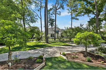 112 Casterly Green Court, Montgomery, TX 77316 - Photo 46