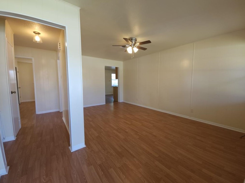 2317 30th Ave N, Texas City, TX 77590