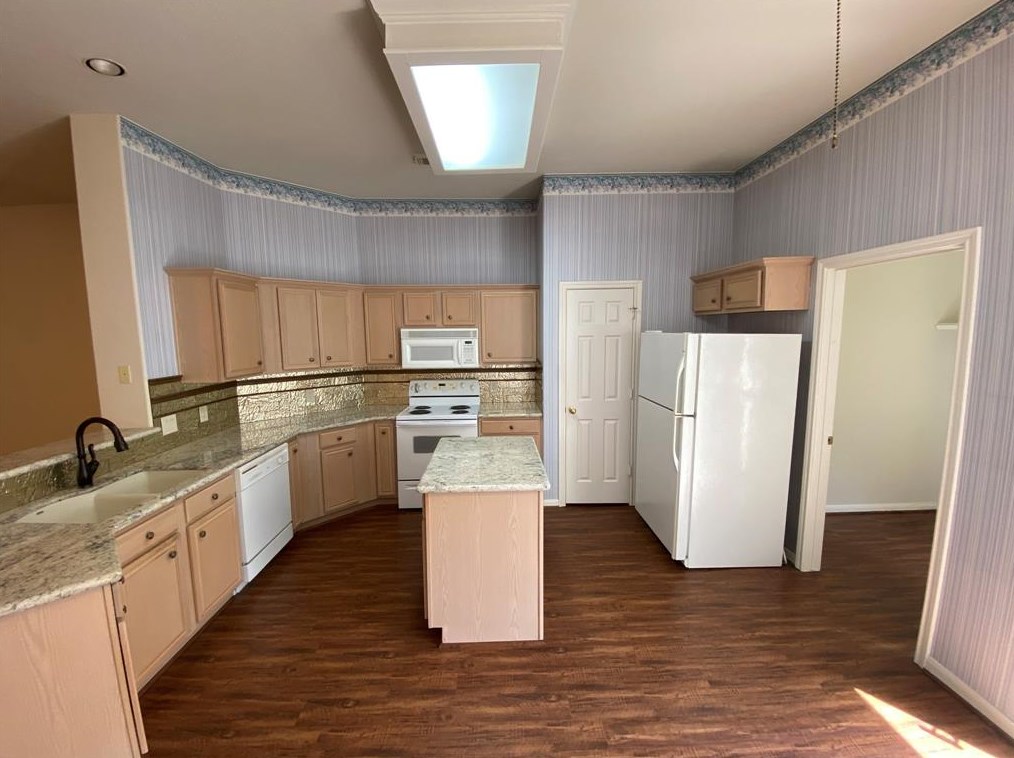 3006 Candle Hollow Dr, Spring TX  77388-5191 exterior