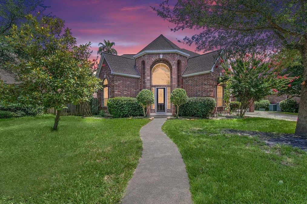 16206 Wimbledon Forest Dr, Spring, TX 77379
